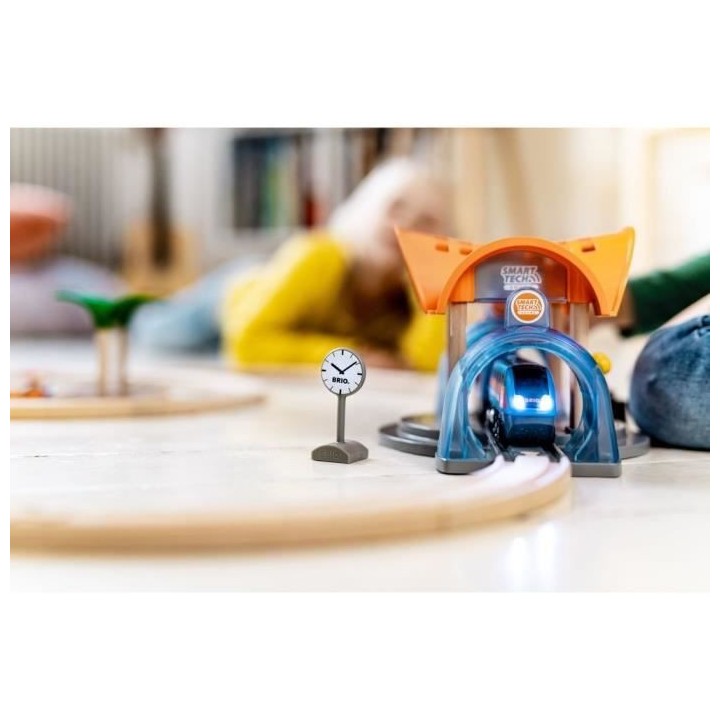 Brio World Circuit Voyageur Smart Tech Sound - Coffret 37 pieces - Cir