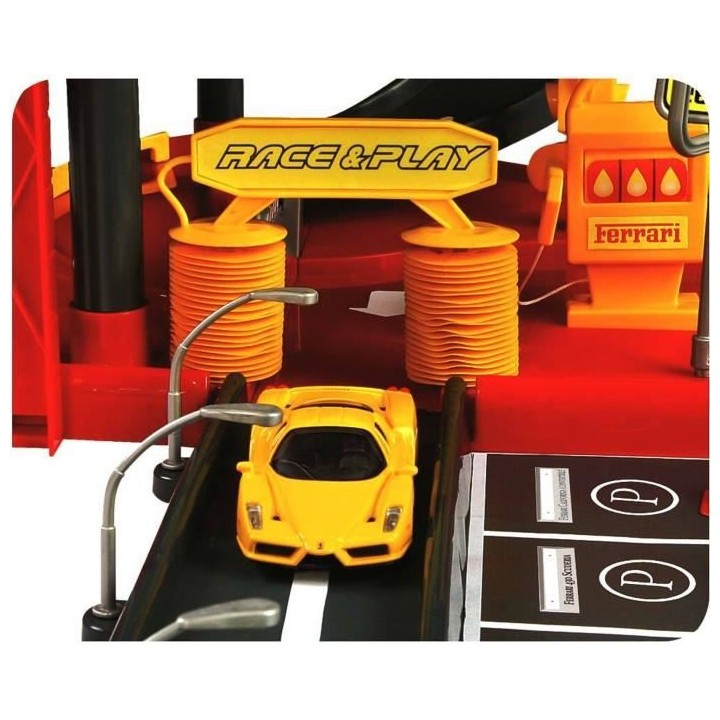 BURAGO Garage Ferrari Race&Play 3 niveaux avec 1 Voiture inclus a l'é