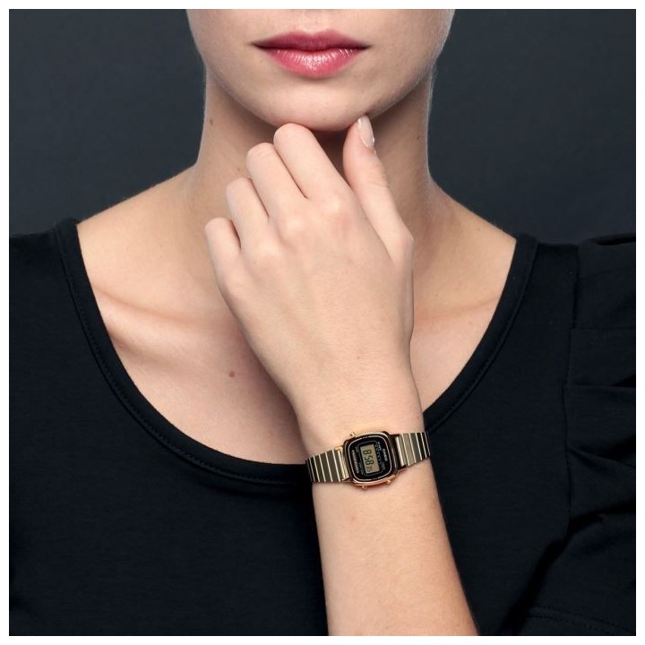 CASIO Montre Quartz LA670WEGA1EF Femme