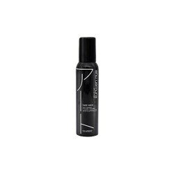 Mousse fixante Shu Uemura...