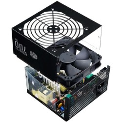 Alimentation PC -COOLER MASTER -MWE White V2 -700W (Certifiée 80 Plus White Garantie 3 ans) -Câbles plats noir (MPE-7001-ACABW