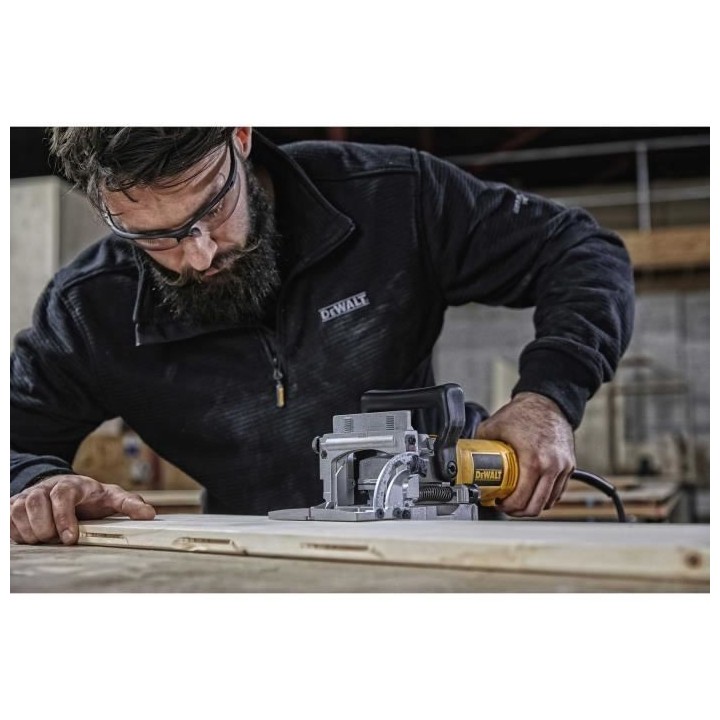 Fraiseuse a lamelles 600W en coffret standard - DEWALT - DW682K-QS