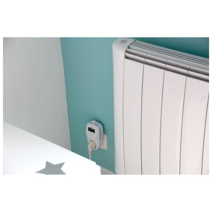 DIO CONNECTED HOME - Plug thermostatique avec écran - Prise FR