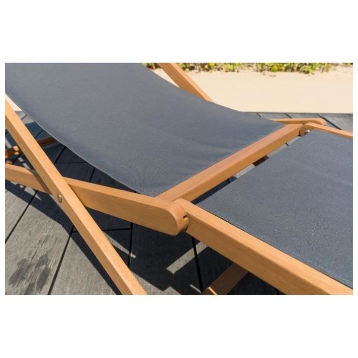 Bain de soleil en eucalyptus avec repose-pieds et assise en polyester