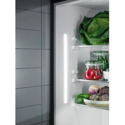 ELECTROLUX LTB1AF28U0 - Réfrigérateur congélateur haut - 281L (240+41) - Froid statique - L55,1cm x H 161cm - Inox