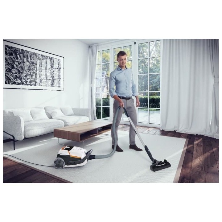 ELECTROLUX EUOC93IW - Aspirateur traineau avec sac - silencieux 66db -