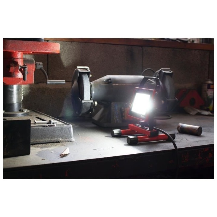 Energizer Projecteur de chantier LED 20 W - 1600 Lm - IP65 EZLSPF20