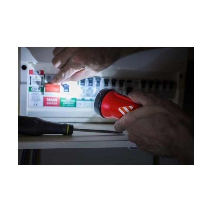 ENERGIZER - Lanterne 2en1 55 lumens + 2 piles AA - Torche a main avec