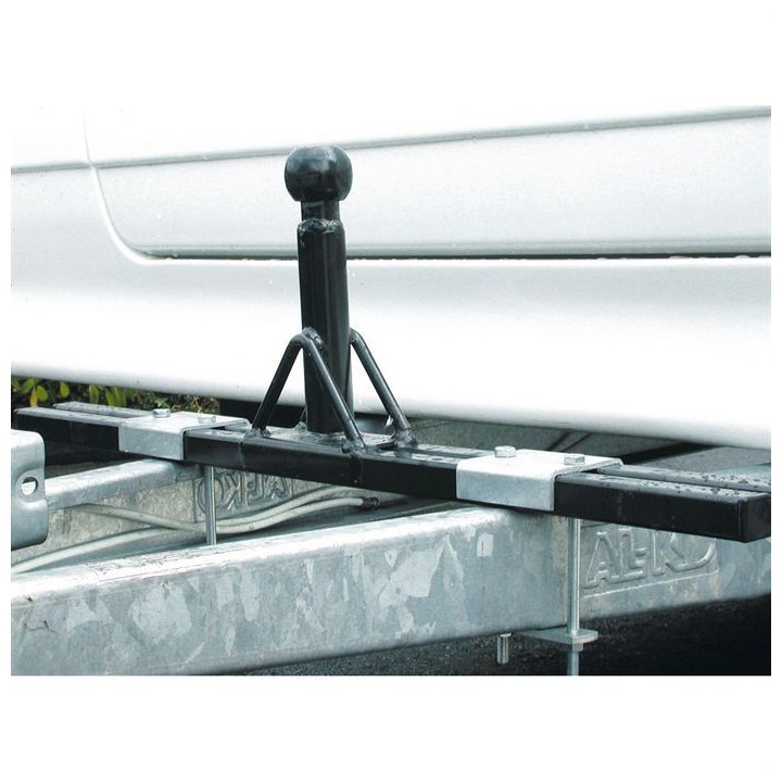 Adaptateur sur fleche de caravane pour porte-vélo