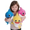 Baby Shark - Marionnette Musicale Jaune - 30 cm