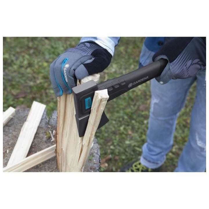 GARDENA Hachette universelle 900B – Manche 34cm – Lame acier tremp