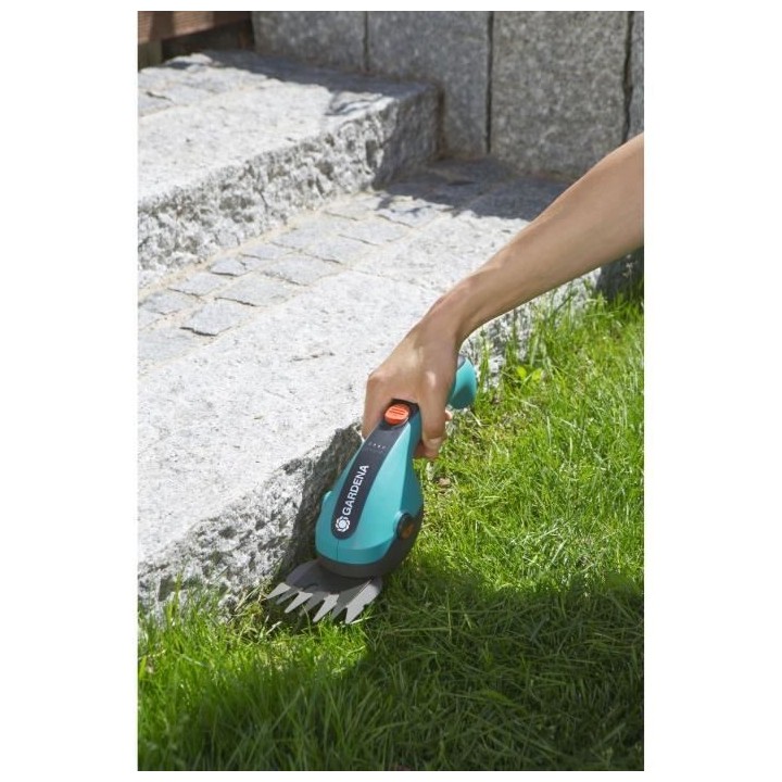 Cisaille a gazon a batterie - Largeur de coupe 8 cm - GARDENA 9853-20