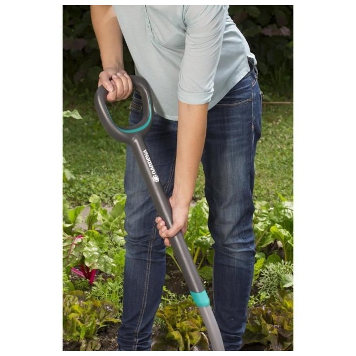 GARDENA Petite beche a bord droit ErgoLine – Manche souple – Poign
