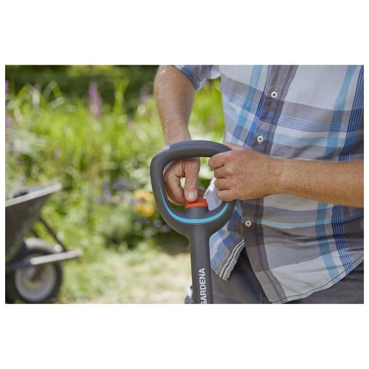 GARDENA Beche télescopique a bord droit ErgoLine – 106-126cm – Po