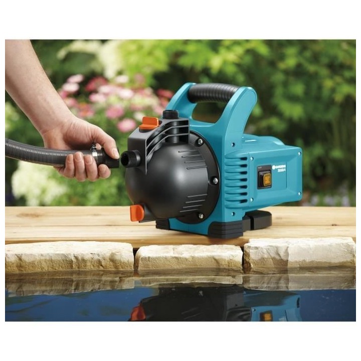 GARDENA Kit Pompe d'arrosage de surface 3000/4 avec kit d'aspiration