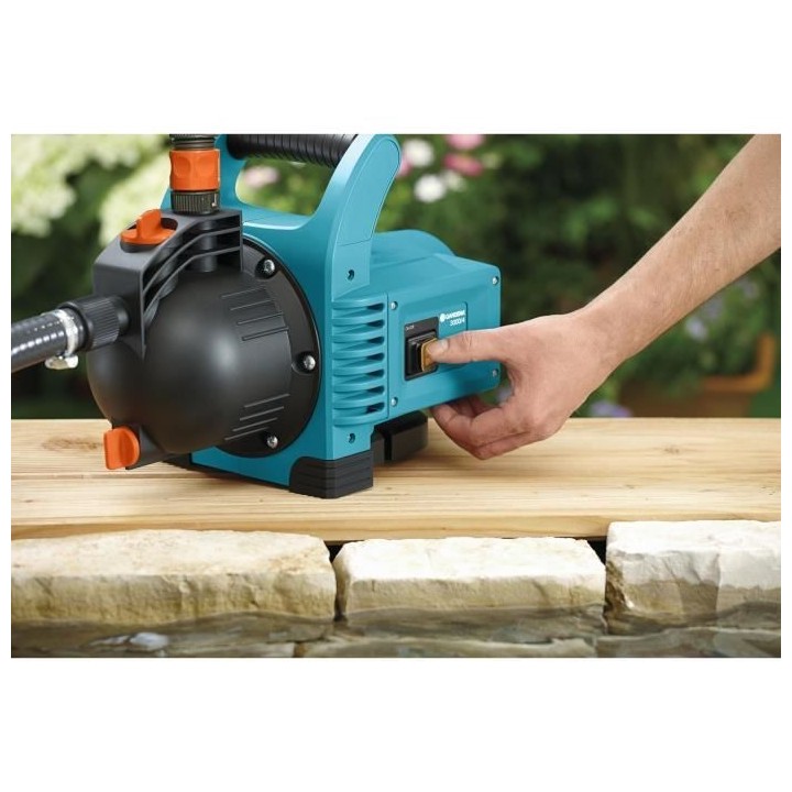 GARDENA Pompe d'arrosage de surface 3000/4 – 600W – Débit max 310