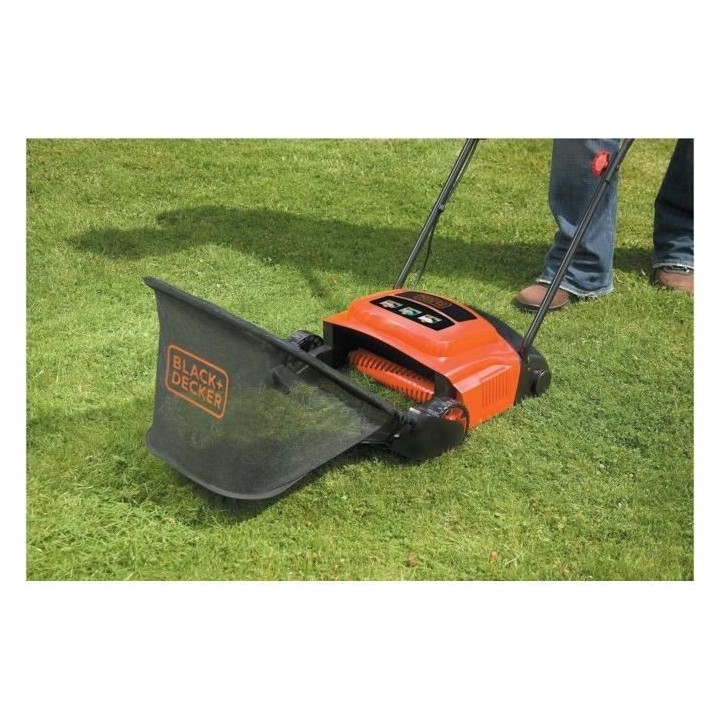 Aérateur démousseur BLACK+DECKER - GD300 - 600W - 30 cm