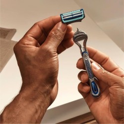 GILLETTE Lames de rasoir SkinGuard x8