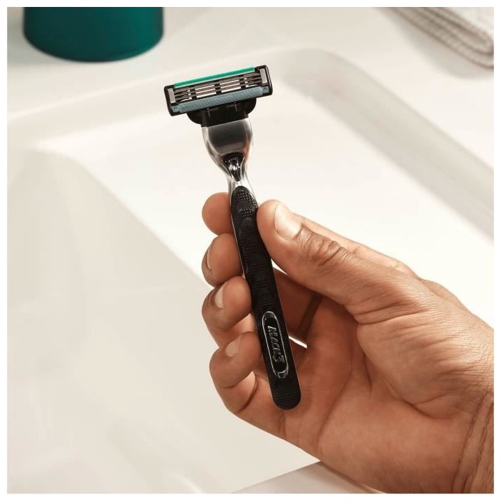 Gillette Mach3 Rasoir et 3 Recharge
