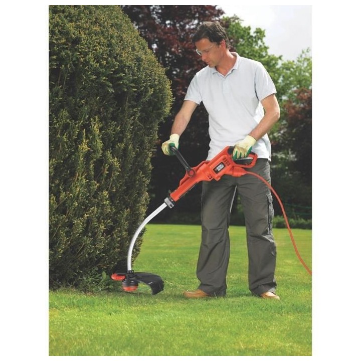 Coupe-bordure électrique BLACK+DECKER - GL7033 - 700W - 33 cm