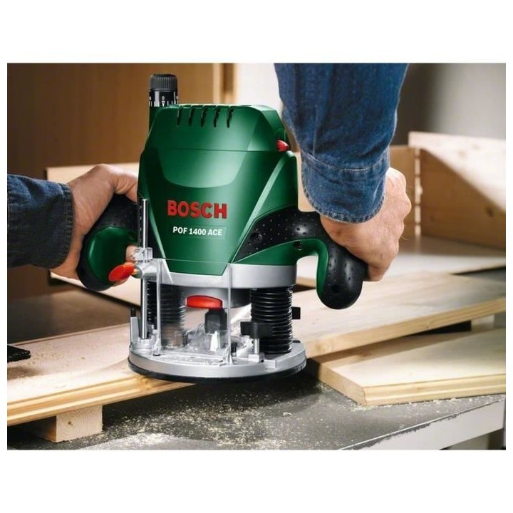 Défonceuse Bosch - POF 1400 ACE (1400W, livrée avec set d'accessoire