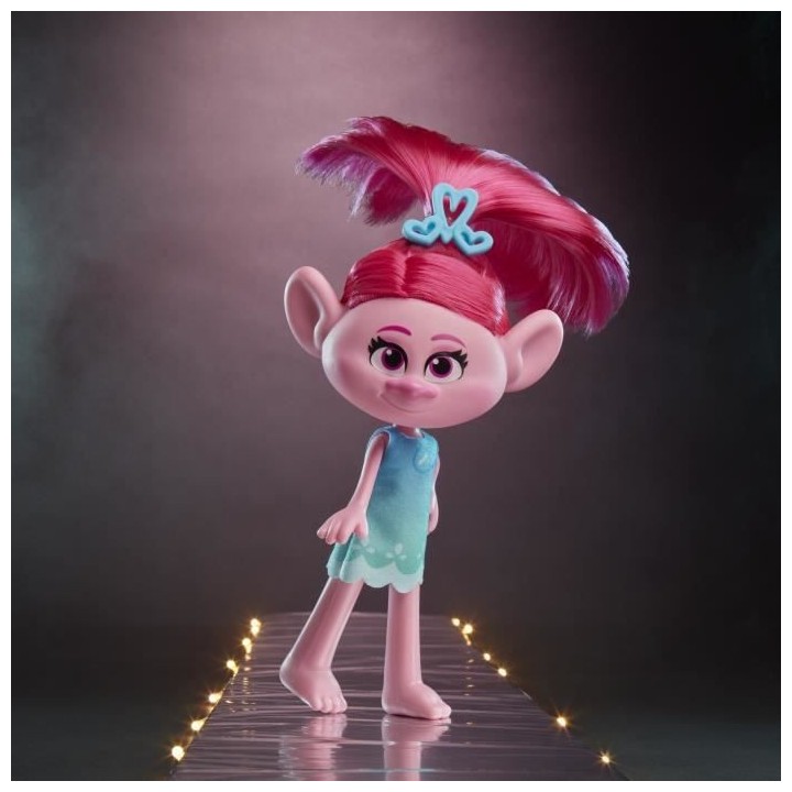 Les Trolls 2 Tournée Mondiale de DreamWorks - Poupee Poppy Mode
