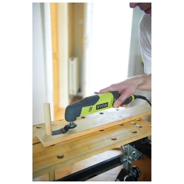 Outil multifonction filaire 200 W - RYOBI RMT200-S - Oscillation 3° -