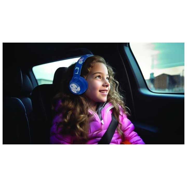 Casque lumineux pliable Bluetooth et filaire avec un design 3D de l'un