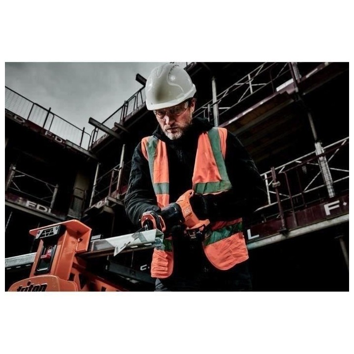 Scie sabre AEG BUS18C2-0 18V - Course 28mm - 3000 cps/min - Métal & p