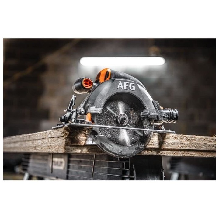 Scie circulaire AEG BKS18SBL-0 - 165 mm SUBCOMPACT 18V BRUSHLESS