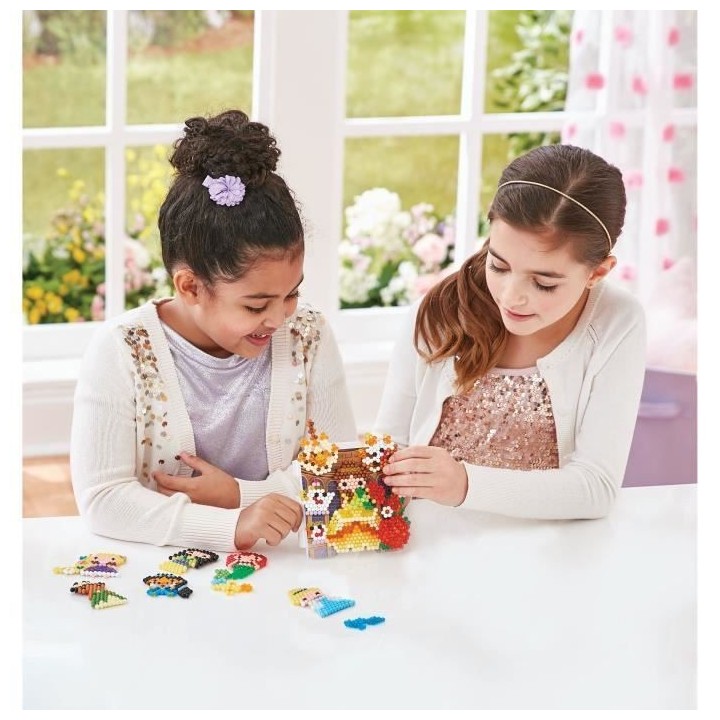 Jouet AQUABEADS - Princesses Disney - Recrée les scenes de tes films