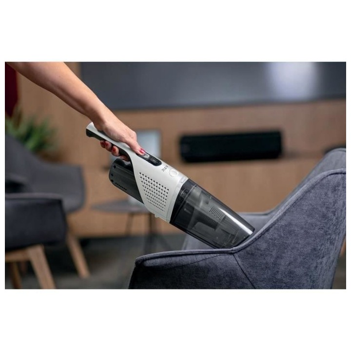 HISENSE HVC5232W Hi-Style II Aspirateur Balai 2 en 1 - 135W / 21,6 V -