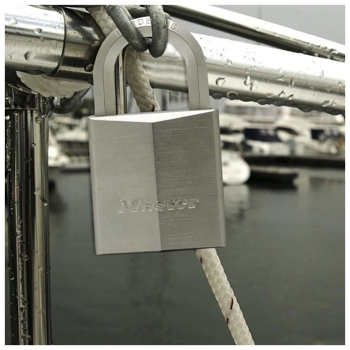 Cadenas en laiton nickelé 40mm - MASTER LOCK - Anse hexagonale - Haut