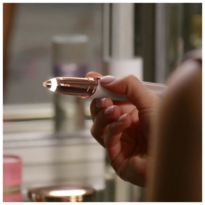 Tondeuse de précision pour sourcils Flawless Brows - Douce et sans da