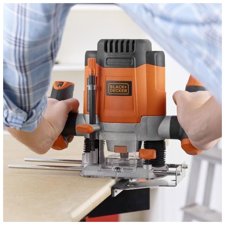 Défonceuse filaire 1200W BLACK+DECKER (Livrée avec 7 Accessoires) -