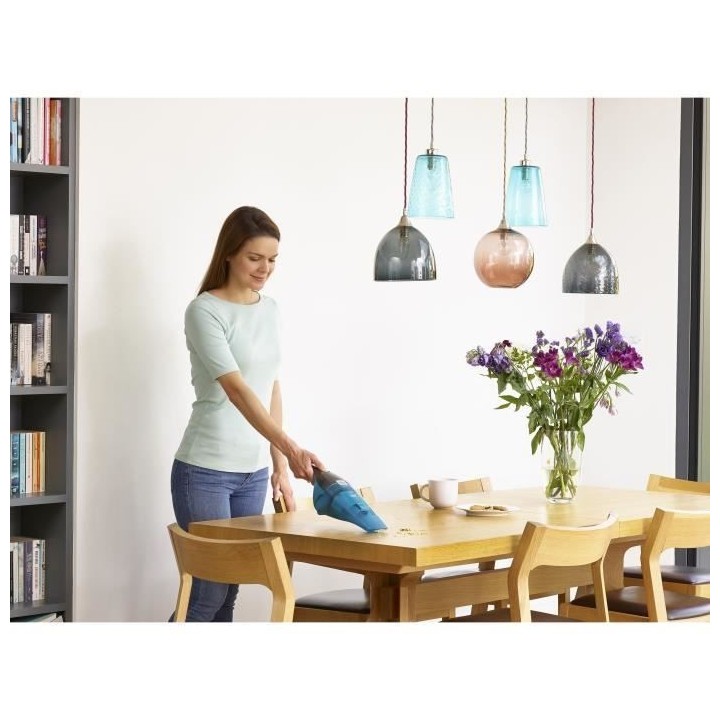 Aspirateur a main BLACK+DECKER WDC215WA-QW Dustbuster Lithium Eau et p