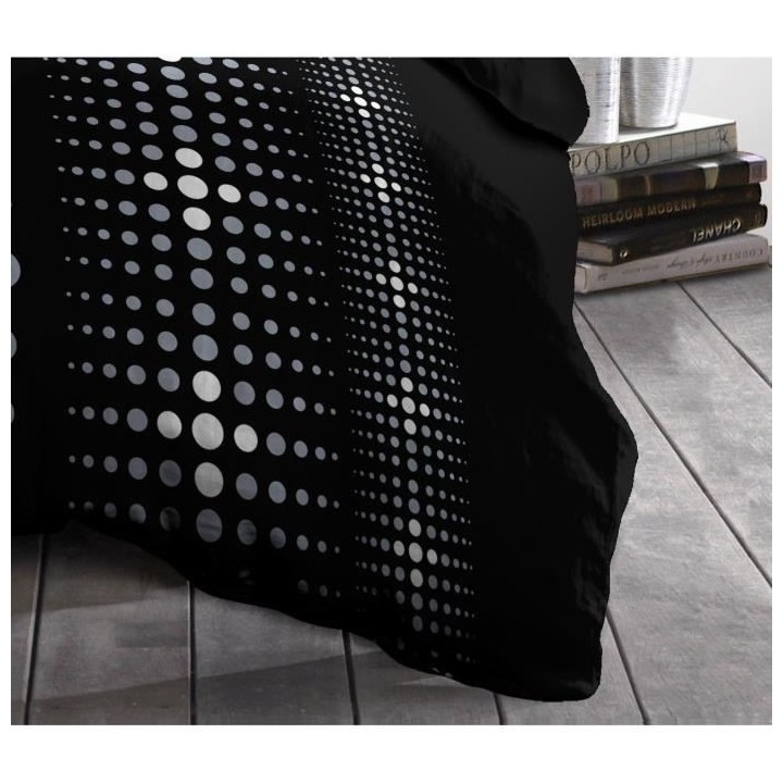 Parure de couette Microfibre STEEVY 220x240cm et 2 taies d'oreillers 6