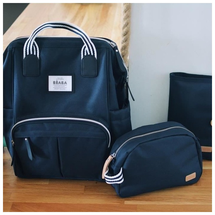 BEABA, Trousse de toilette bébé bleu marine