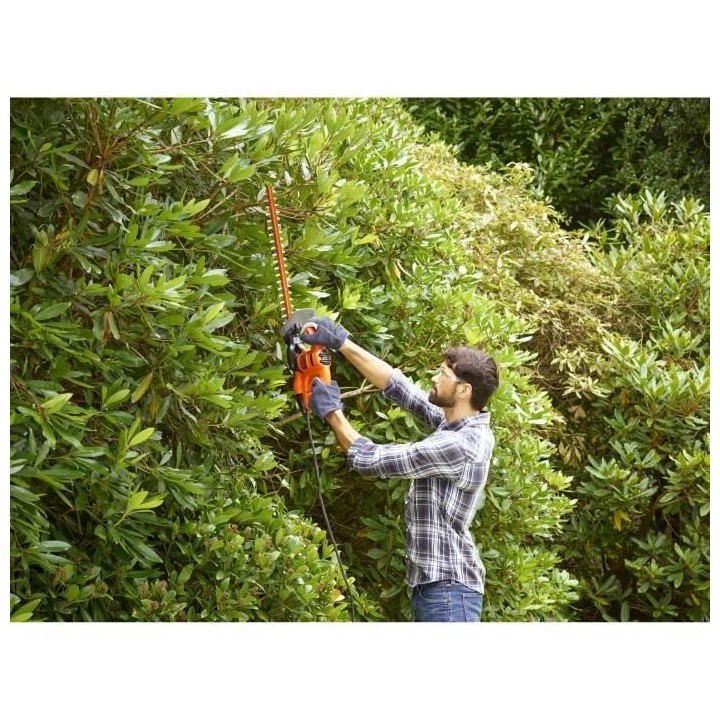 Taille-Haies Filaire BLACK+DECKER BEHT201-QS - Lame 45cm - 420W - 16mm