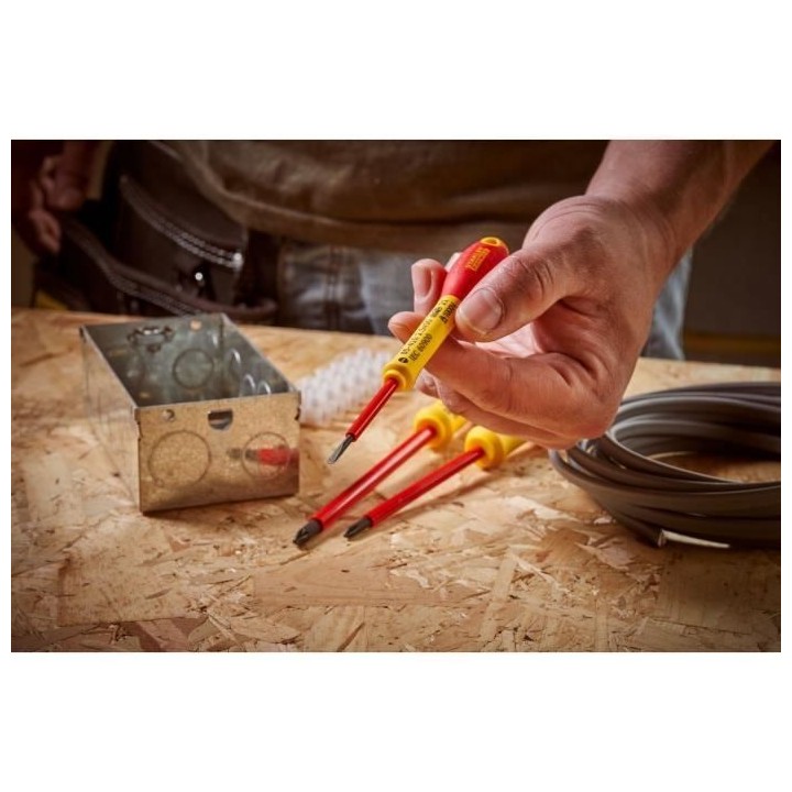 Jeu de 6 Tournevis Isolés 1000V - STANLEY FATMAX - 0-65-443 - Electri