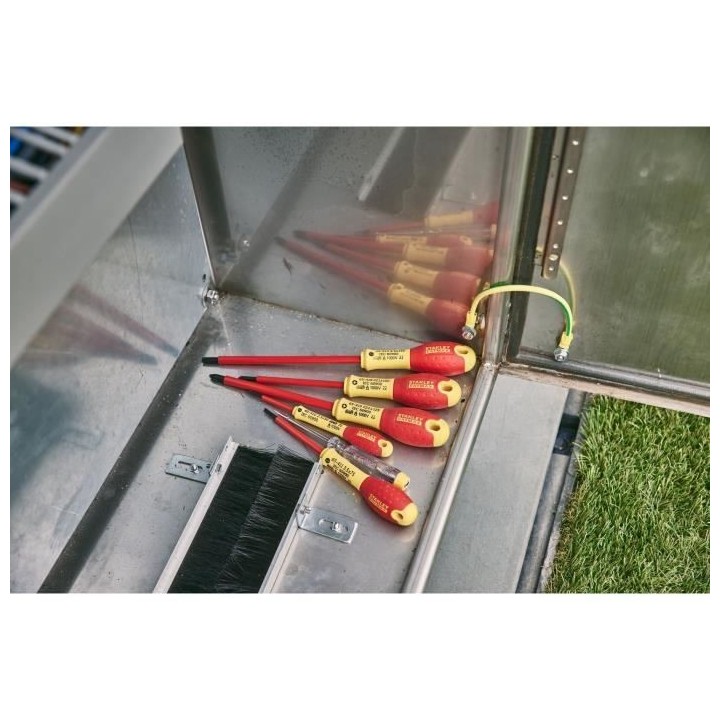 Jeu de 6 Tournevis Isolés 1000V - STANLEY FATMAX - 0-65-443 - Electri
