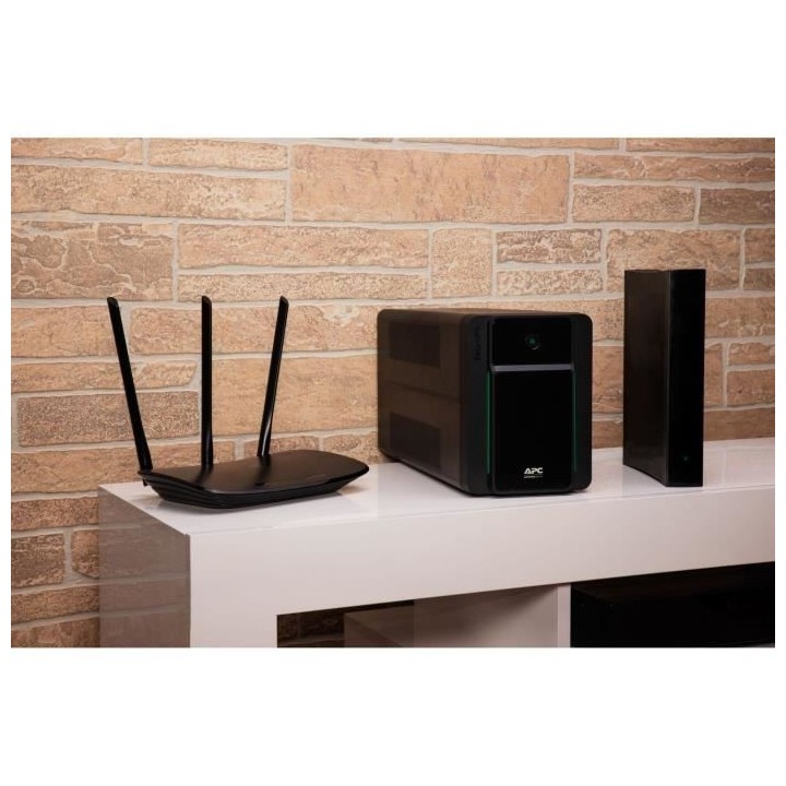 APC - APC Easy UPS BVX Series BVX2200LI - Onduleur - 2200VA