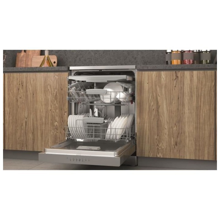 Lave-vaisselle pose libre HOTPOINT HFC3C26FX - 14 couverts - Induction