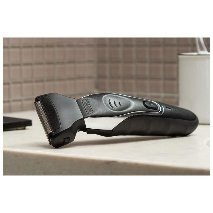 Tondeuse imperméable - WAHL - AQUA GROOM - 6 W - 11 peignes guidage -