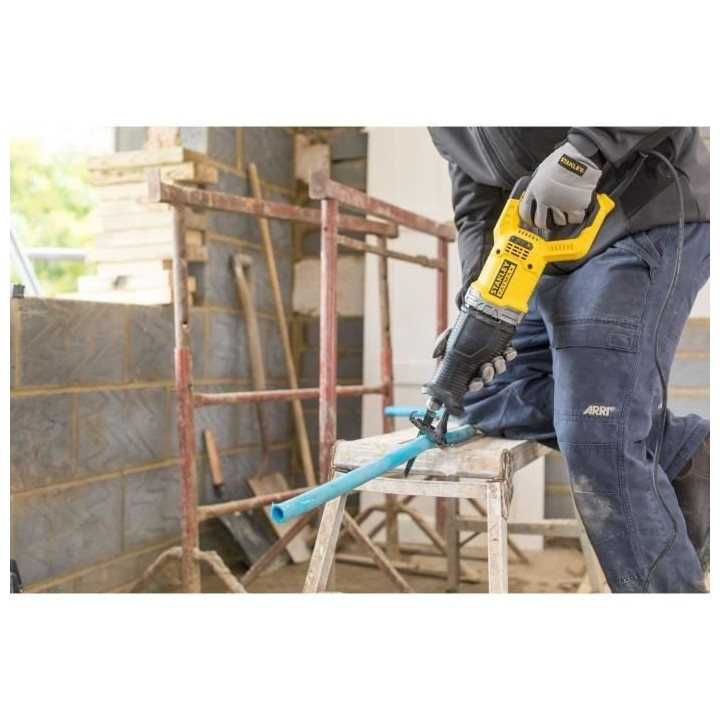 Scie Sabre - STANLEY FATMAX - FME360-QS - 900W