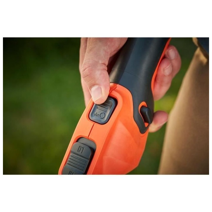 BLACK+DECKER Coupe-Bordures 33cm Sans Fil BCSTE636L1-QW 36V 2,5 Ah POW