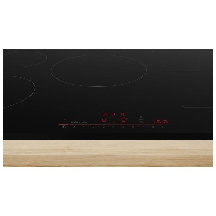 Table induction grande largeur BOSCH - 5 foyers - L80 x P52 cm - PVW83