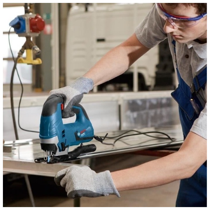 Scie sauteuse Bosch Professional GST 90 BE + Coffret - 060158F000