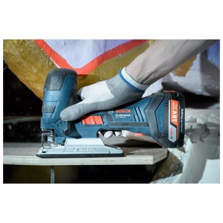 Scie sauteuse Bosch Professional GST 18V-LI S sans batterie - 06015A51