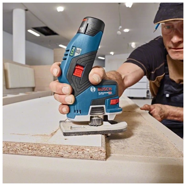 Affleureuse Bosch Professional GKF 12V-8 sans batterie moteur EC sans